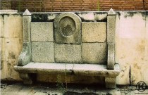 Banco de la antigua Quinta de Miranda, ahora en la finca de las Oblatas