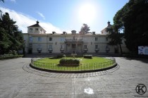 Palacio de Larrinaga o de Godoy , actual colegio Amorós