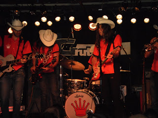 Los Coronas Gruta 77